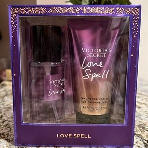 Victorias Secret love spell duo
